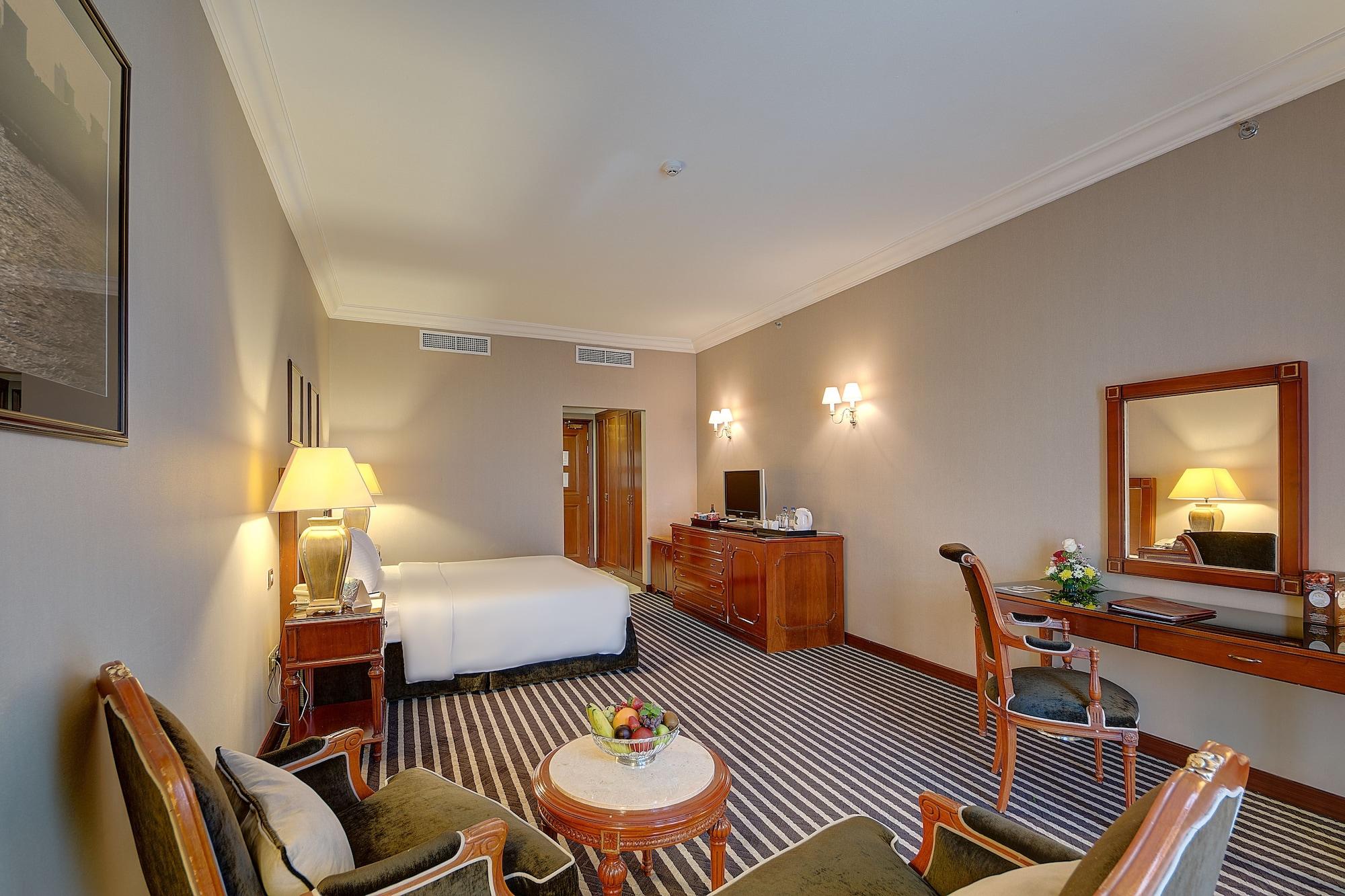 Royal Ascot Hotel Dubai Dış mekan fotoğraf