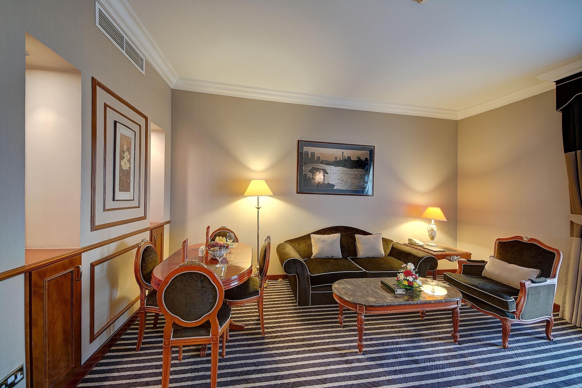 Royal Ascot Hotel Dubai Dış mekan fotoğraf